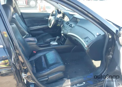 2009 Honda Accord 2.4 Ex-L from USA, damaged, VIN 1HGCP268X9A075654